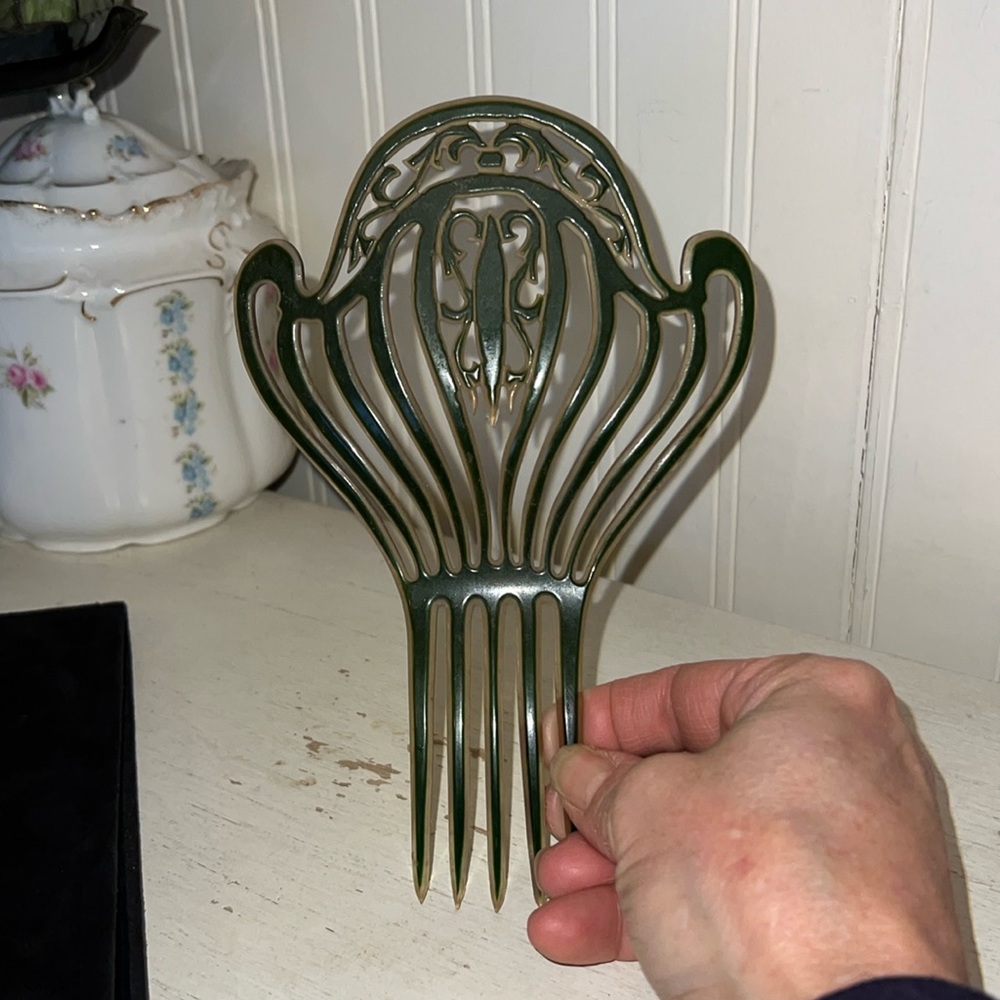 Large antique celluloid ‘20s intricate hair comb Art Deco